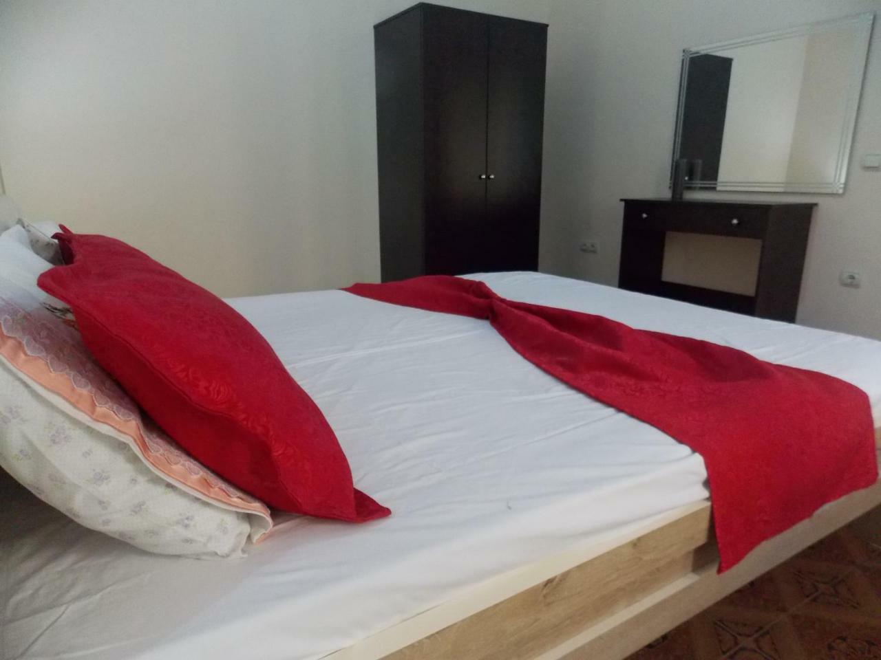 Apartment Dejvi Саранде Екстериор снимка