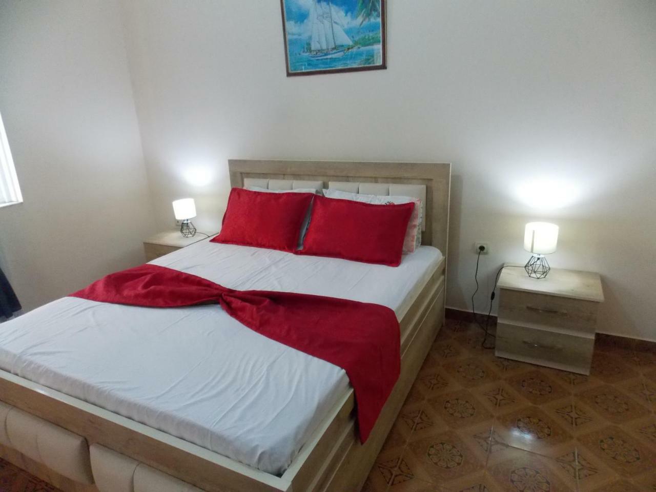 Apartment Dejvi Саранде Екстериор снимка