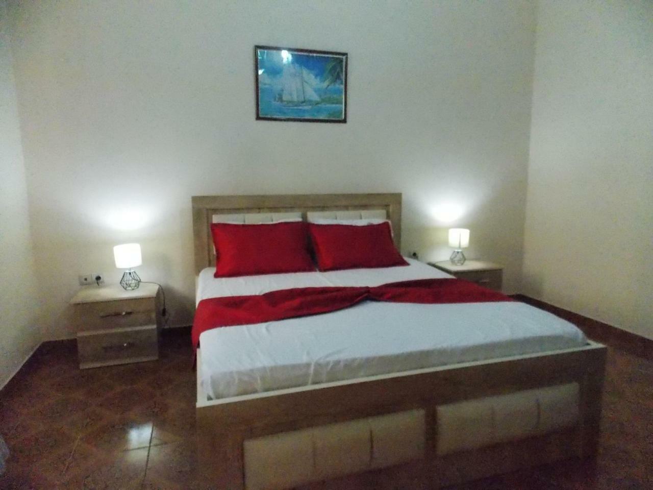 Apartment Dejvi Саранде Екстериор снимка
