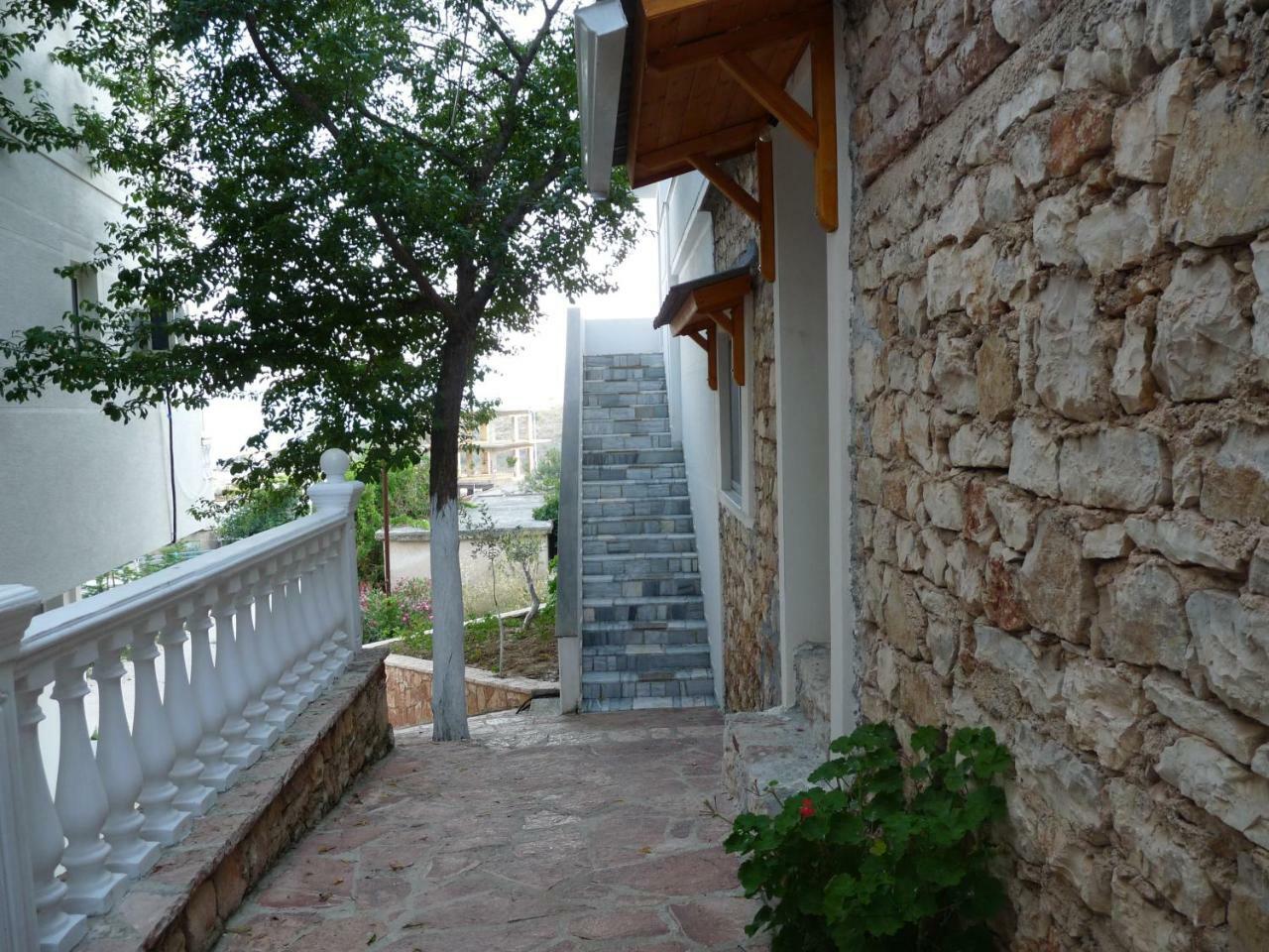 Apartment Dejvi Саранде Екстериор снимка