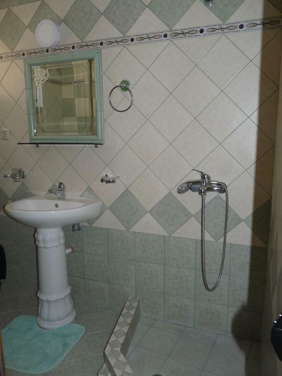 Apartment Dejvi Саранде Екстериор снимка