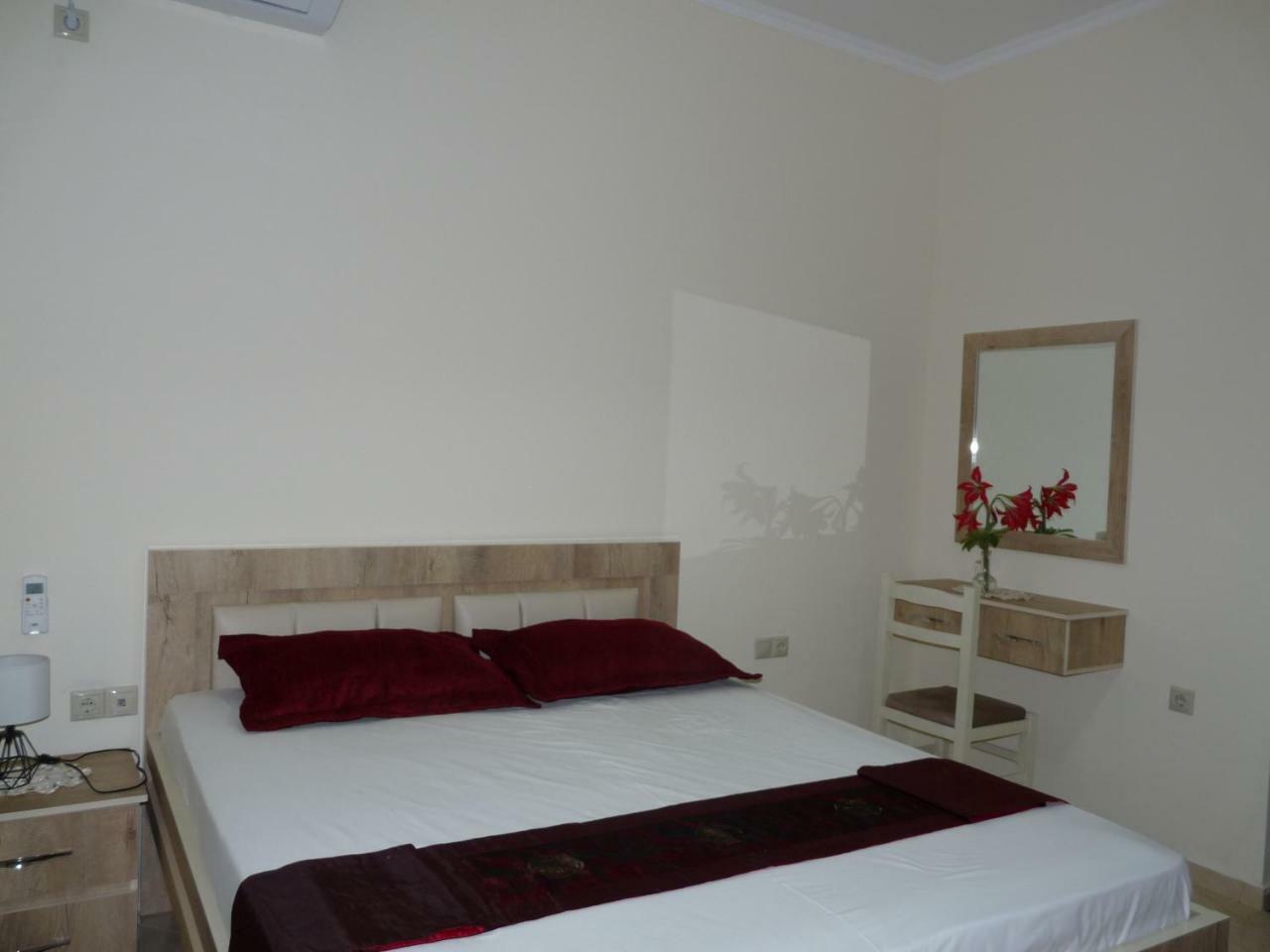Apartment Dejvi Саранде Екстериор снимка