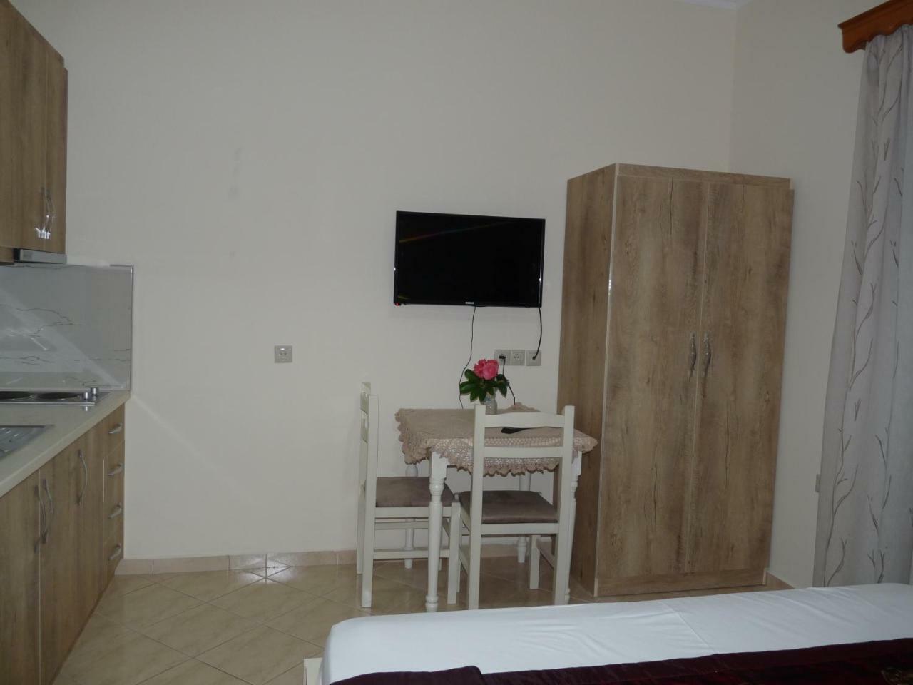 Apartment Dejvi Саранде Екстериор снимка